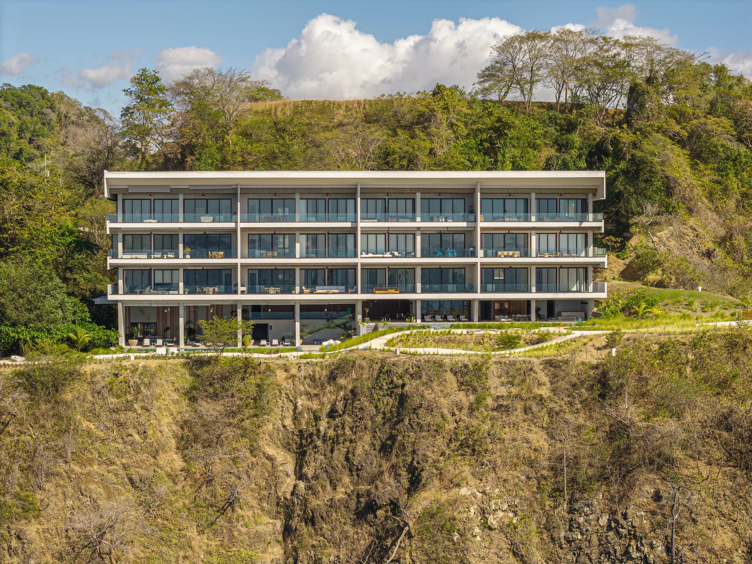 Nerea's ocean-facing elevation